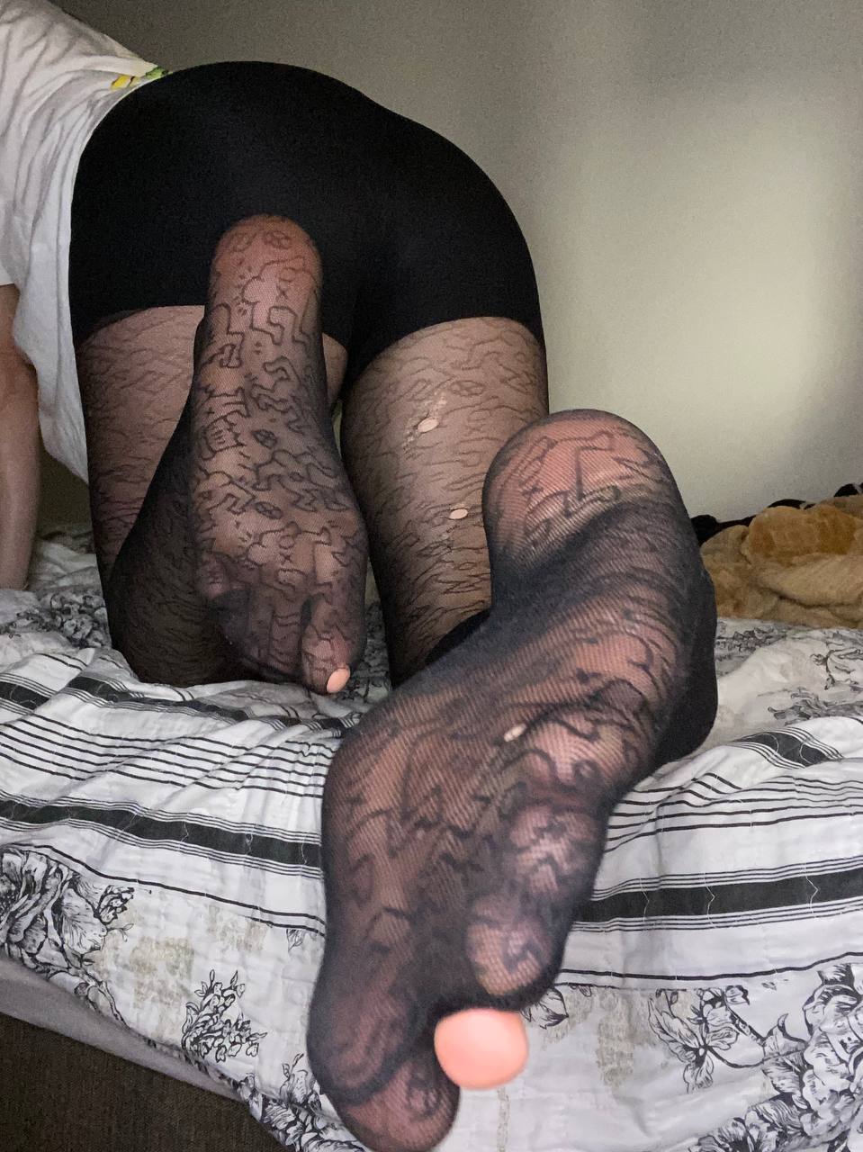 Mistress Hira 15